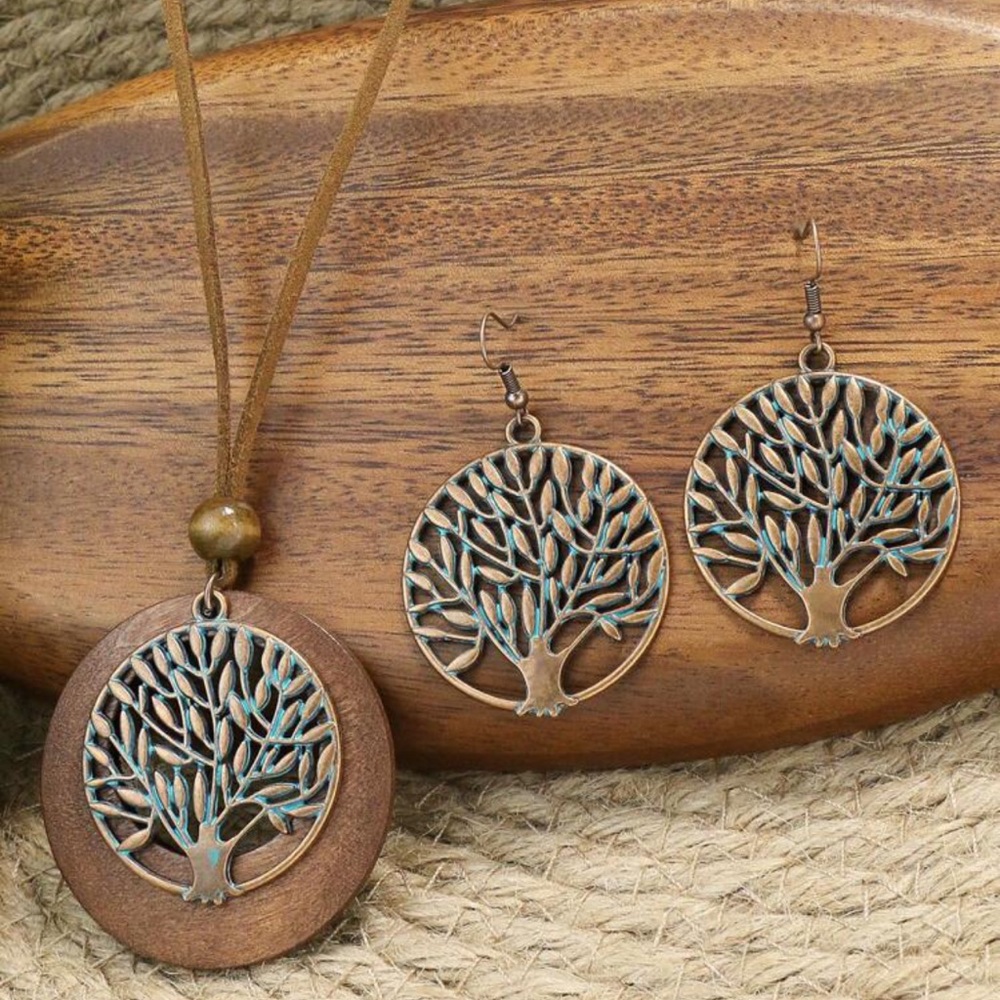 Two pc necklace earrings set